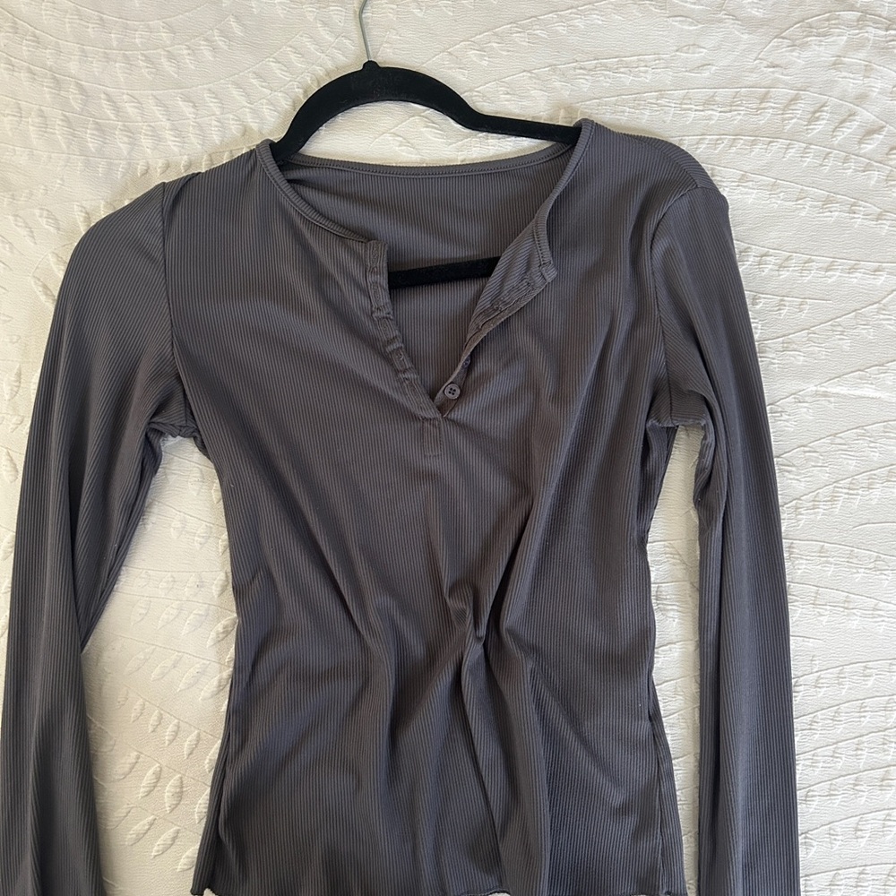 Gray Long Sleeve Women's Top